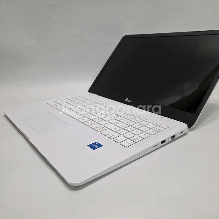 엘지노트북 i5 화이트 A급/SSD512/램16G--4