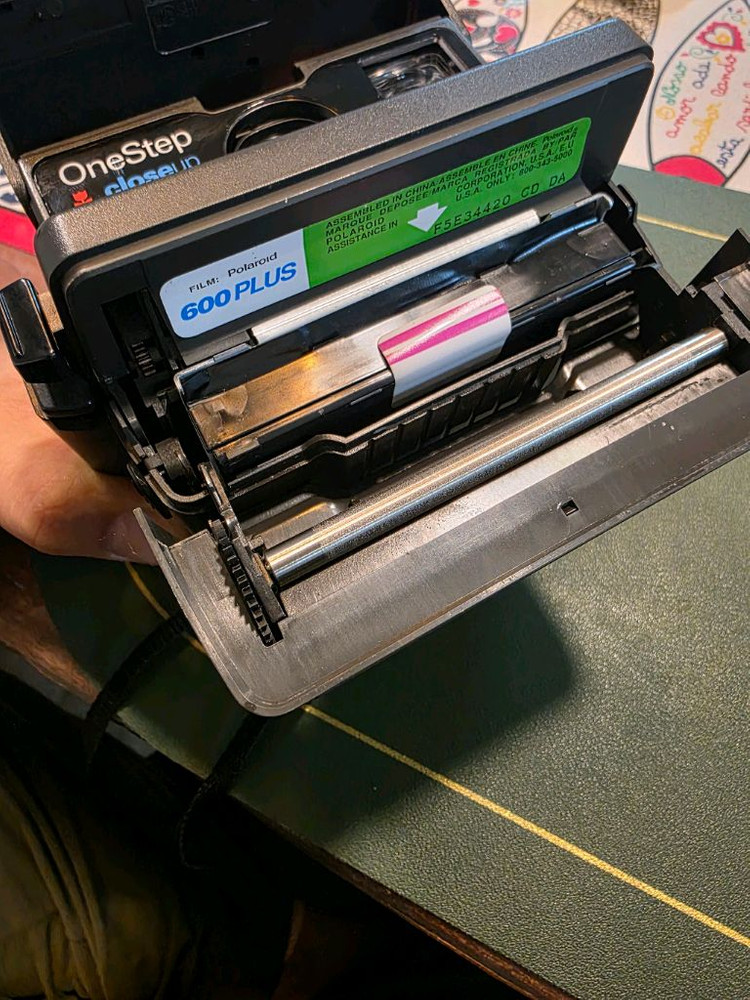 폴라로이드 원스텝 600 카메라 이미지