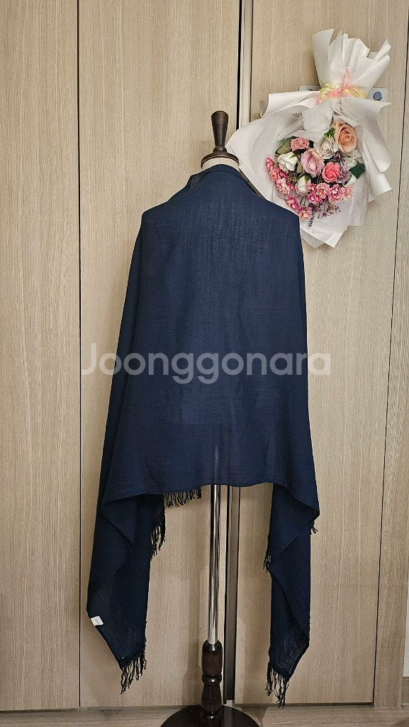 판교현대백화점구입 여름 비즈 프린지 빅숄 블루블랙--5