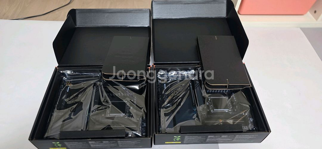미개봉/X870E AORUS PRO--2