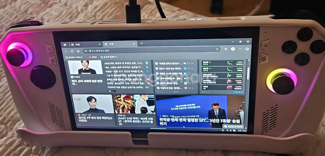 로그 엘라이 백갈리 1TB 정발 판매합니다.--0