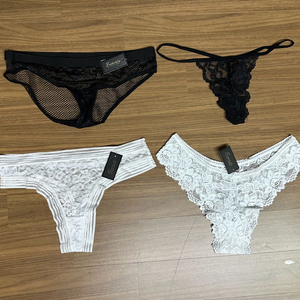 Fredericks of Hollywood 팬티 일괄