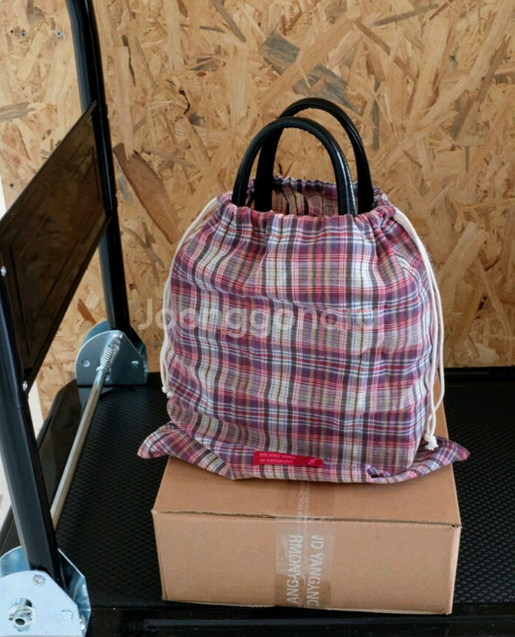 (새상품)인앤양인하모니 Taraka bag black--1