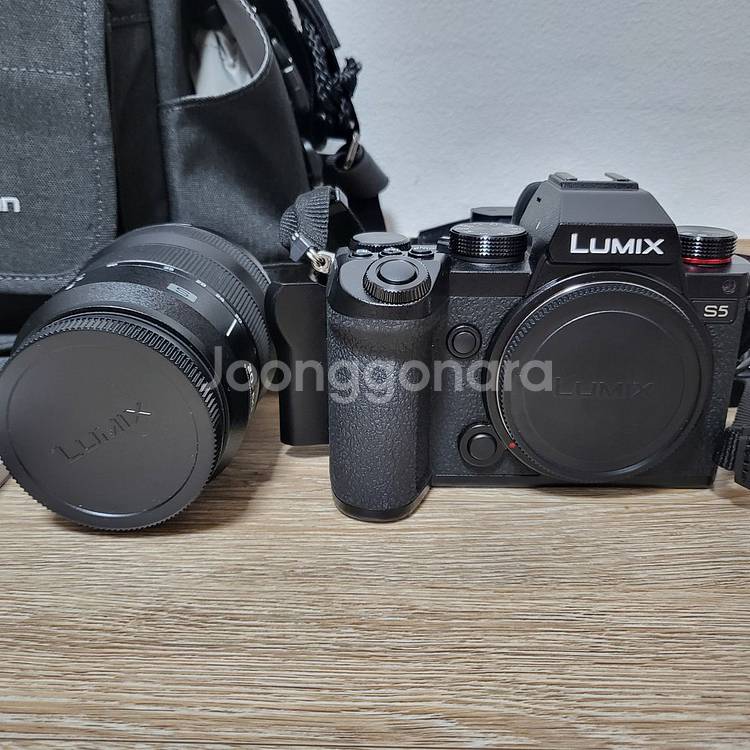 카메라 파나소닉 루믹스 S5--1