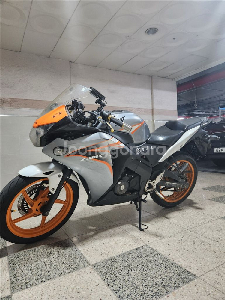 cbr125 스페셜카울 (은주) 팝니다 (마지막가격)--1