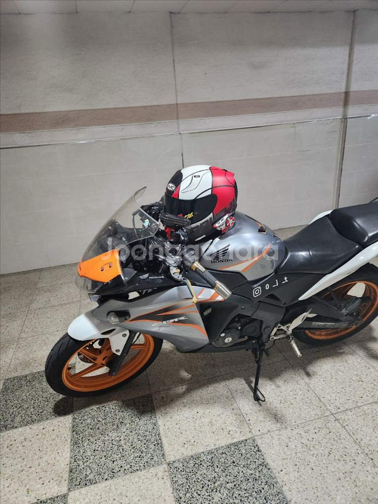 cbr125 스페셜카울 (은주) 팝니다 (마지막가격)--8