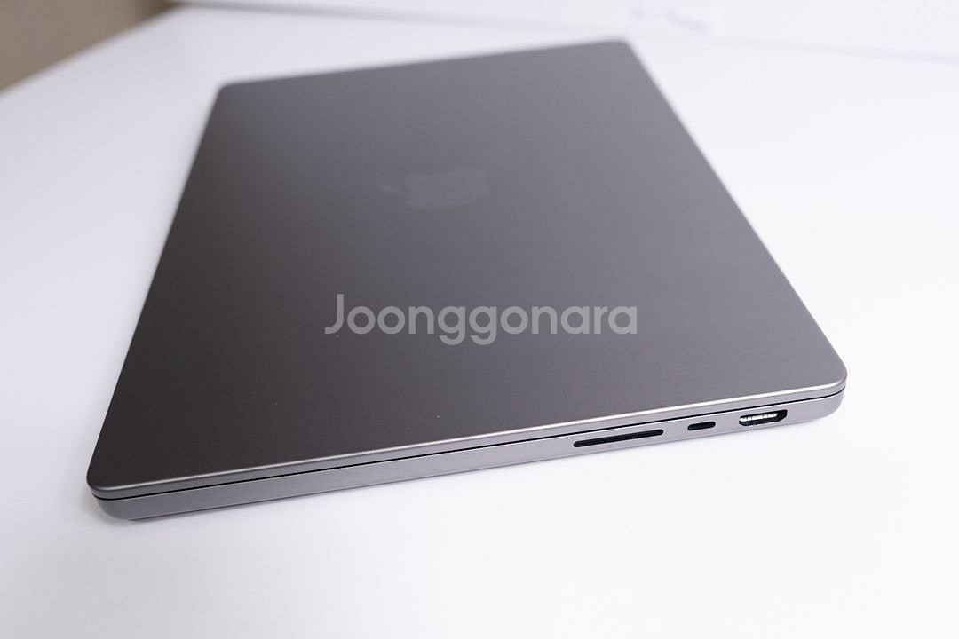 맥북 프로 14인치 m1 max 64GB / 2TB--4