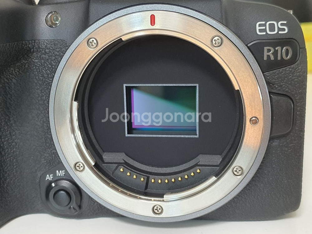 캐논 EOS R10, 18-150--3