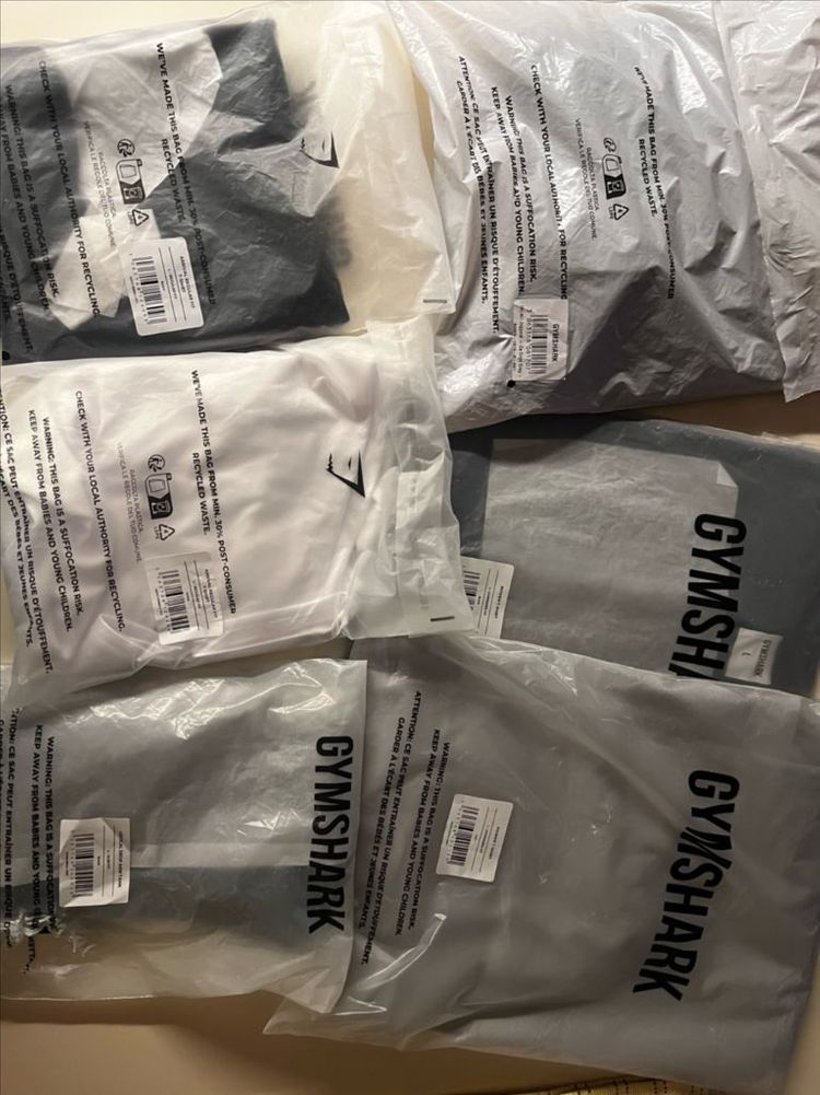 짐샤크 남성의류 이미지