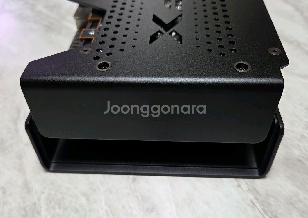 XFX 7700XT 12g 글카 팝니다(28년 3월까지--5