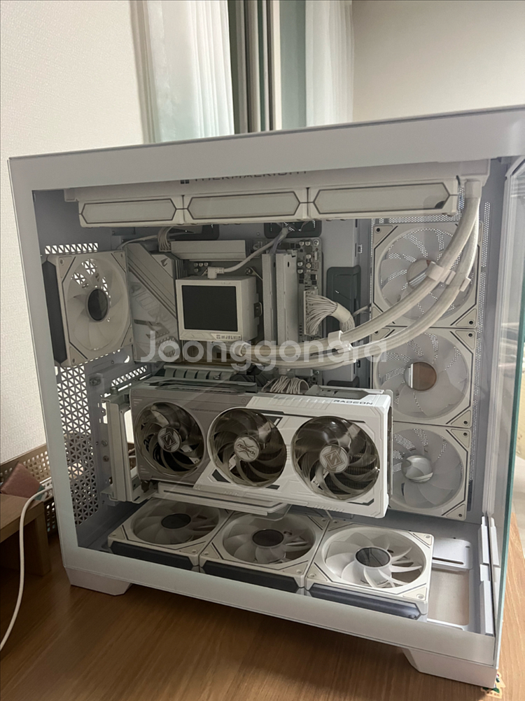 라라랜드 고사양 PC 7800x3d rx 9070xt--0