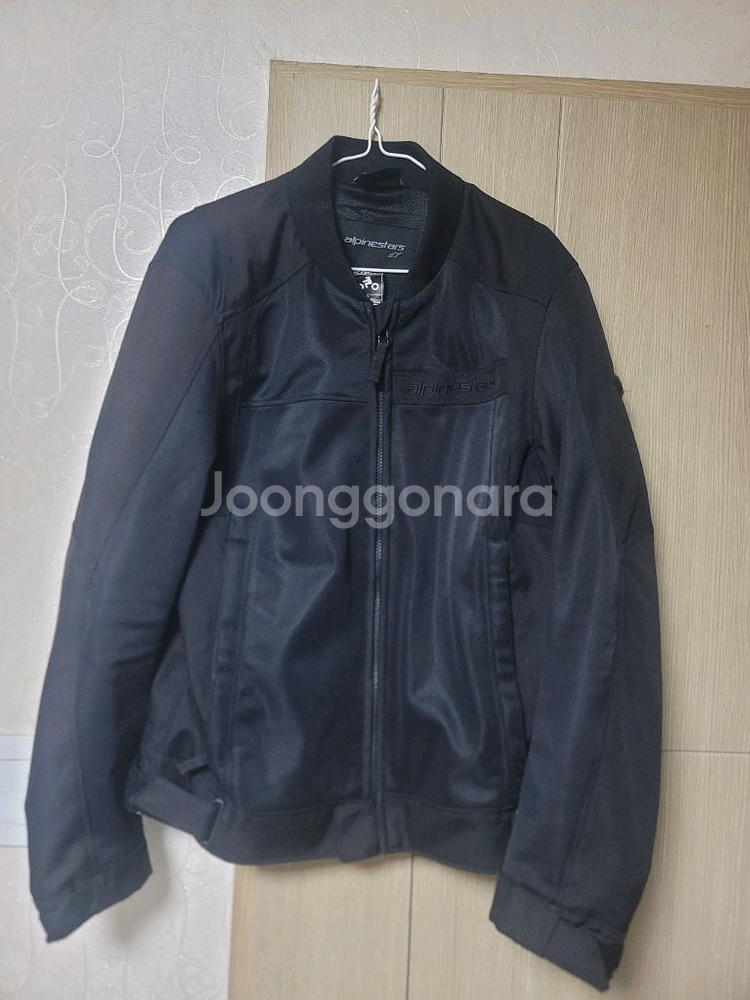 알파인스타 에어 메쉬자켓 (등보호대포함)--2
