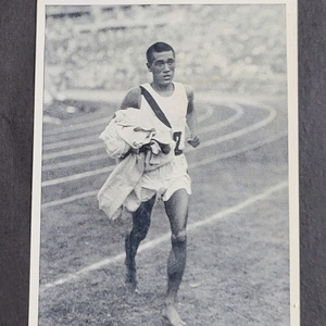 (희귀사진)1936년 베를린올림픽 마라톤 우승자 손기정