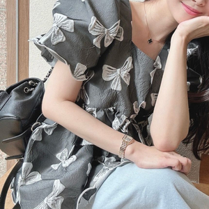 바이씨니 제작 리본 자가드 블라우스