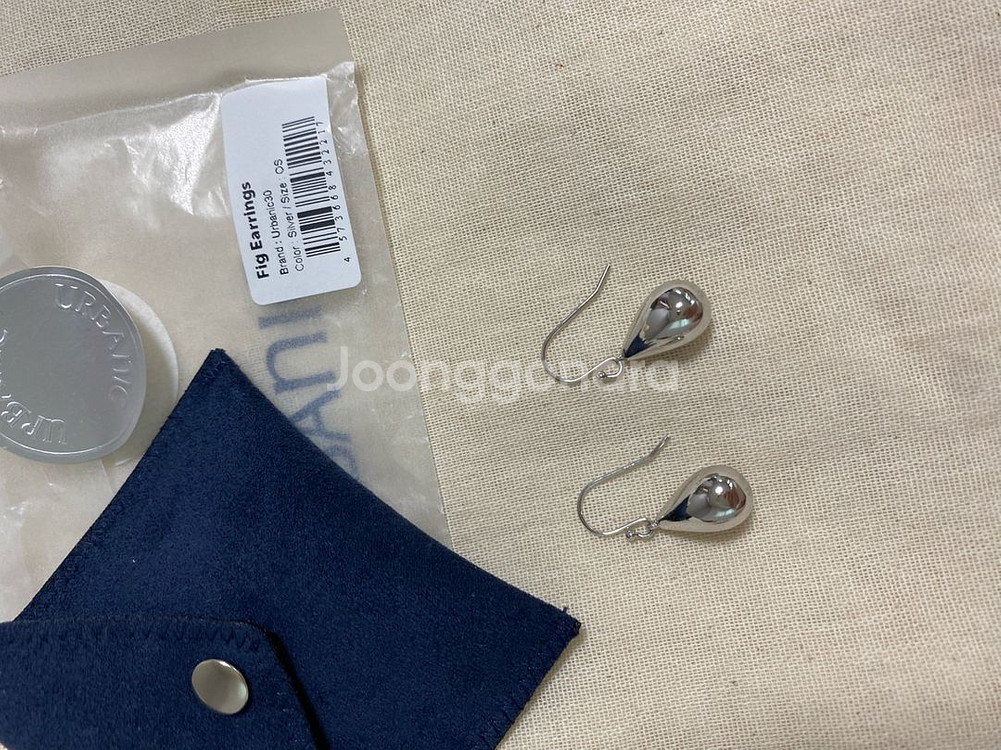 urbanic30 귀걸이 Fig Earrings--6