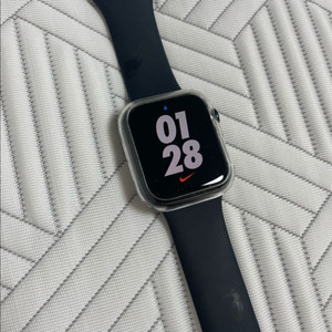 애플워치 SE2 44mm 스페이스 그레이 배터리효율96