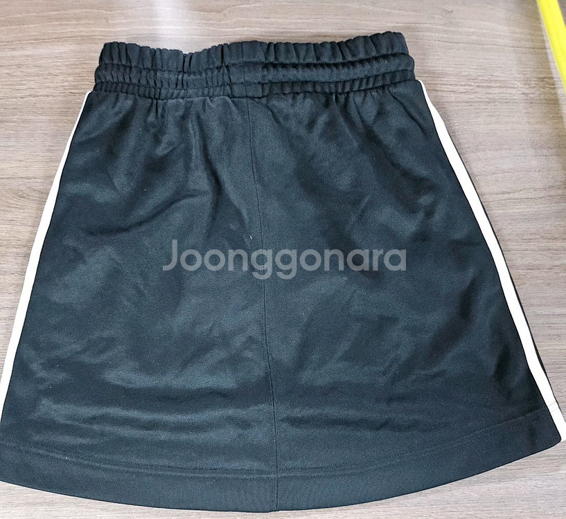 아디다스 블랙 삼선 스커트 2099 XS--4