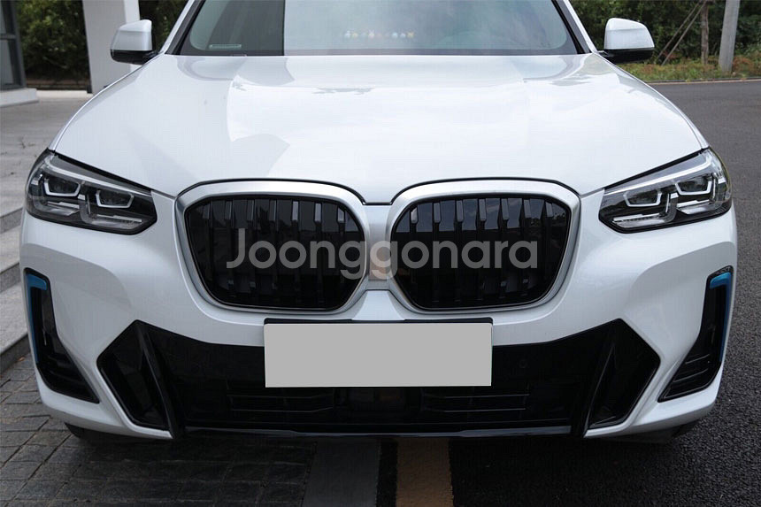 BMW IX3 G08 블랙 키드니 그릴 X3M F97--7