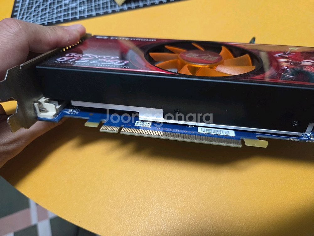 ECS GeForce GTS250(민트급)--4