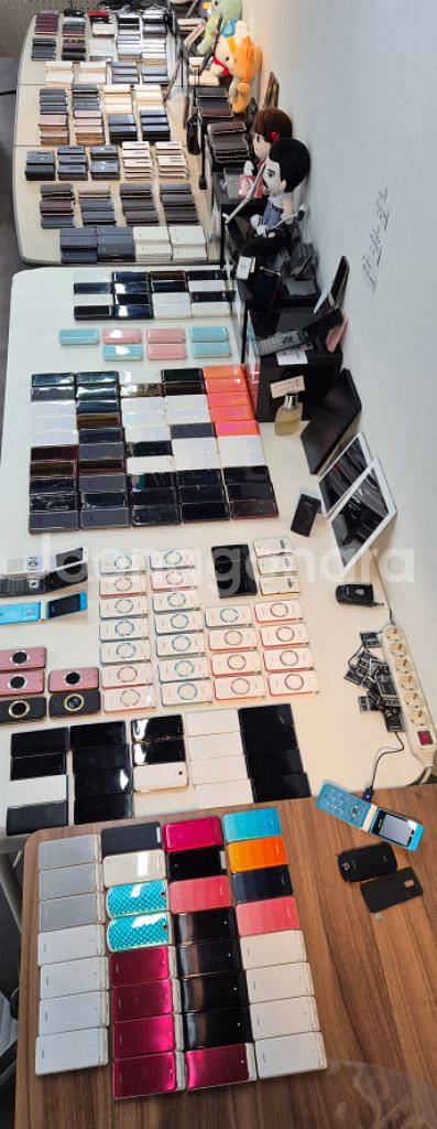 엘지 f610 폴더폰 A급 초기필름그대로 효도폰 공부폰--7