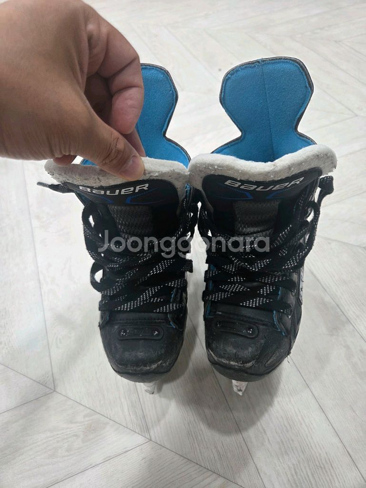 바우어 아이스하키 스케이트--0