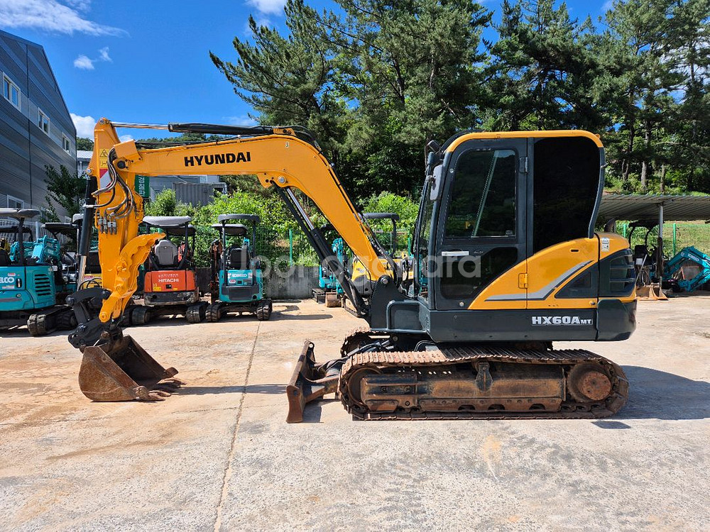 농사용굴삭기 2018년식 현대 HX60MT--1