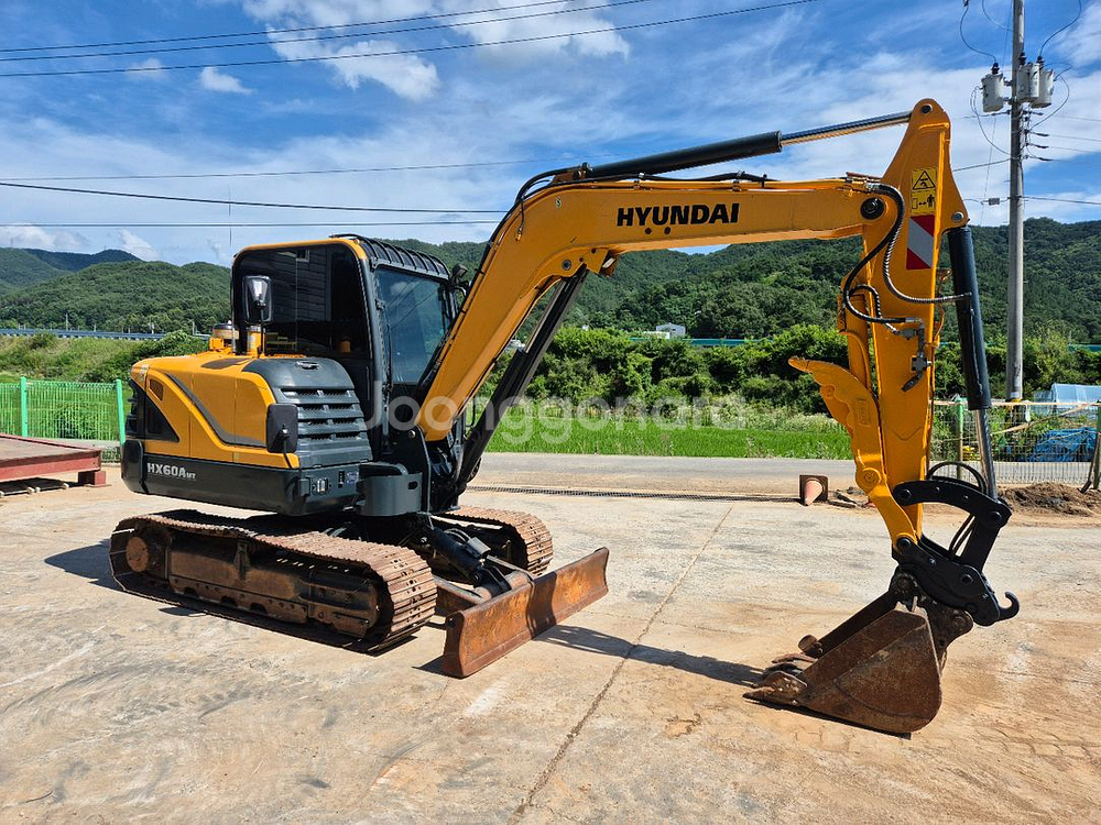 농사용굴삭기 2018년식 현대 HX60MT--6