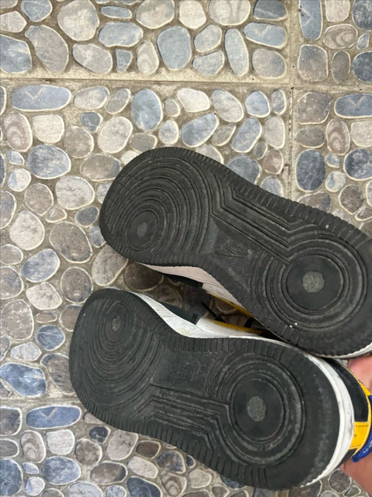 나이키 에어포스 235--2