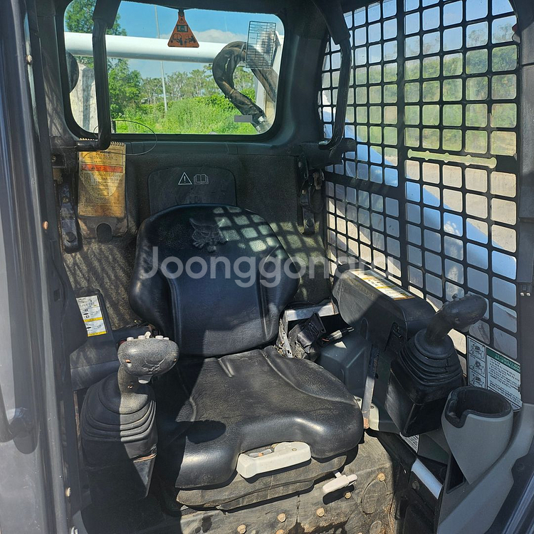 밥캣 S590 스키로더 2015년식 저가동--8