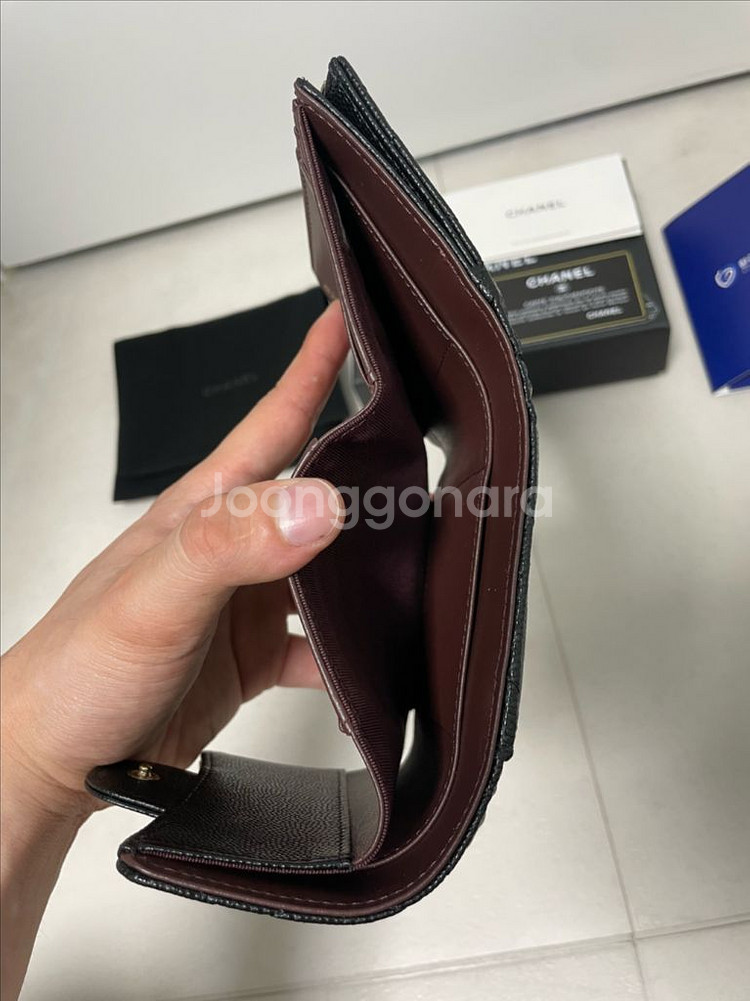[새상품]샤넬 클래식 스몰 플랩 지갑 그레인드 카프스킨--3