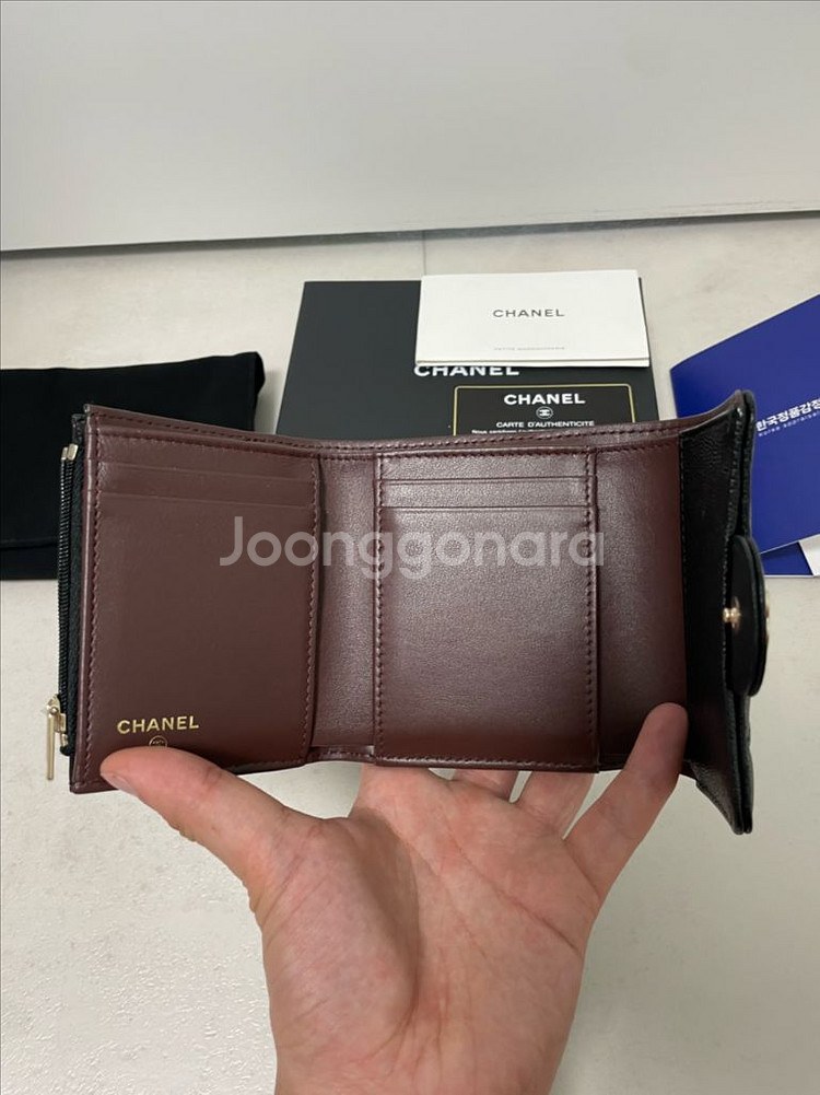 [새상품]샤넬 클래식 스몰 플랩 지갑 그레인드 카프스킨--2