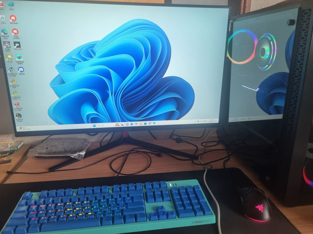 게이밍2070super 8g데스크탑 32인치모니터 이미지