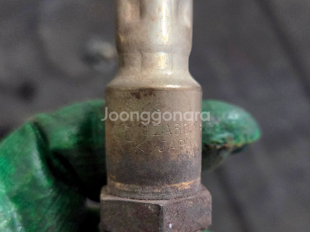 인피니티 G37 G37S 산소센서 람다센서 팝니다--3