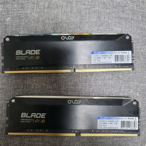 oloy ddr4 3600 cl18 rgb