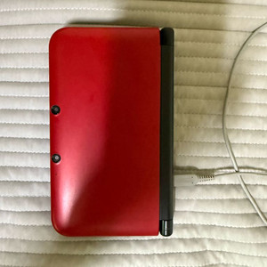 3ds xl 구 큰다수 팝니다(충전기, 케이스포함)