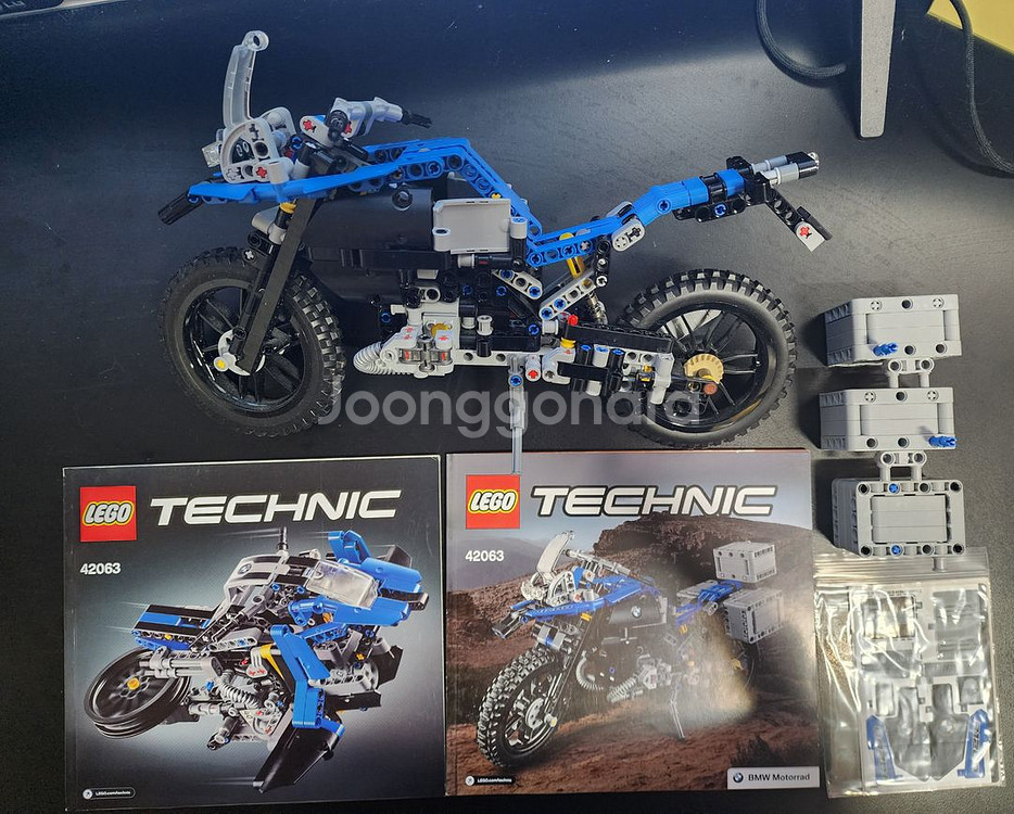 레고 테크닉 42063 R1200GS 중고 팝니다--0