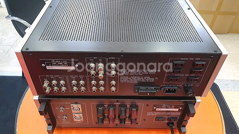 아큐페이즈P-300L파워앰프/C-200X프리앰프/민트급--9