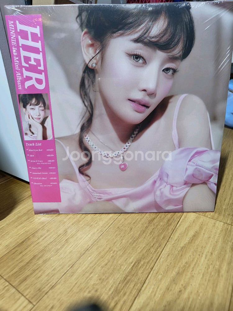 (미개봉)민니 HER LP--0