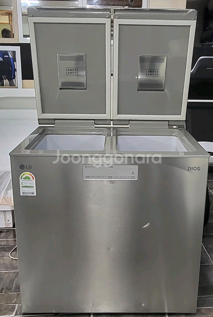 엘지 김치냉장고 219리터--1