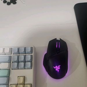 바실리스크 V3 pro 무선 마우스 + 충전독