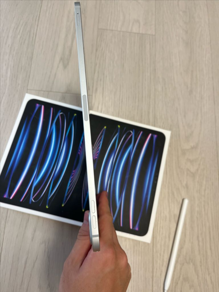 아이패드 프로 11 m2 128gb 셀룰러(4세대) 이미지