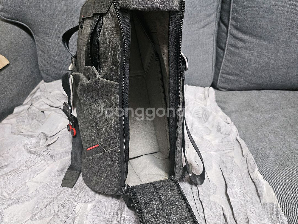 피크디자인 에브리데이 토트 20L 차콜 색상--2