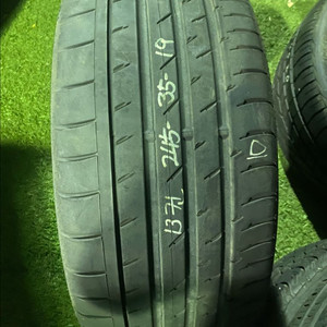 콘티넨탈 245-35-19 딱 1개 이미지