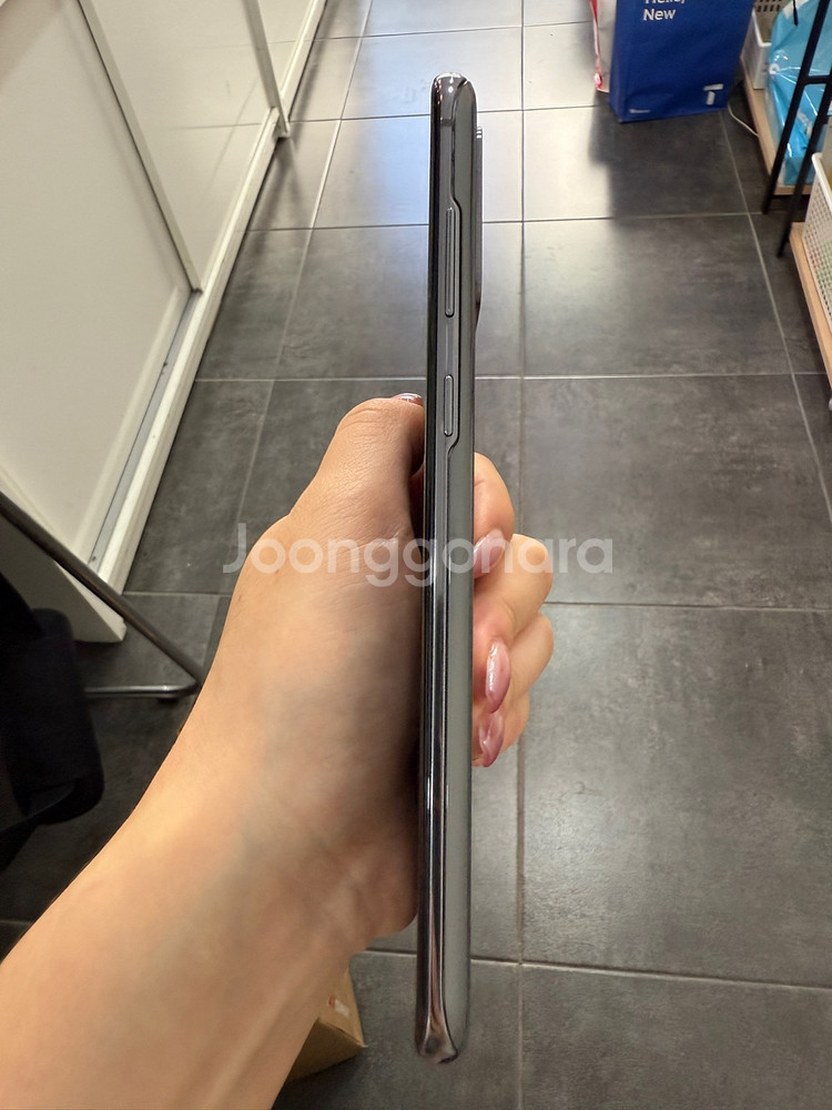 갤럭시S20+ 256GB 그레이/ Y910--1