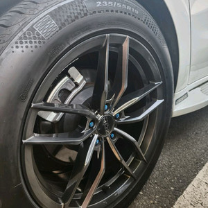 19인치 모즈휠 2개삽니다 파손돼서꼭필요합니다