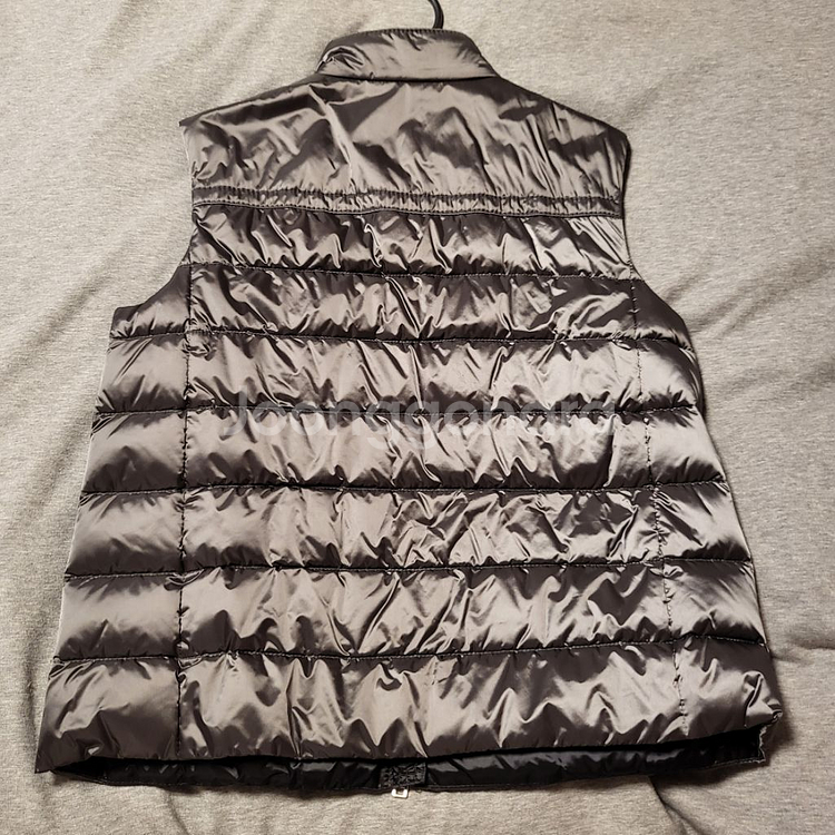 프라다 정품 여성패딩조끼--4