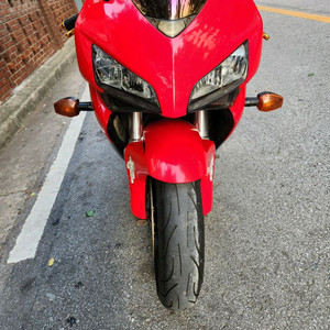 혼다 cbr1000rr 판매합니다