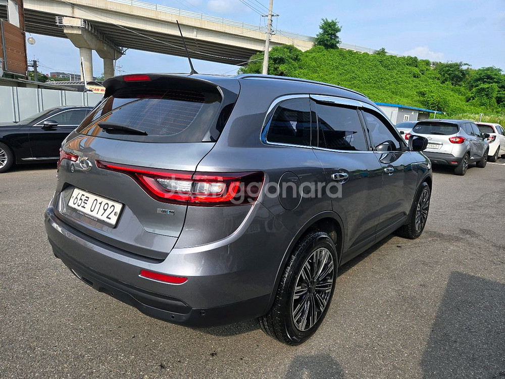 17년식 QM6 2.0 dci RE 최고급형 디젤--3