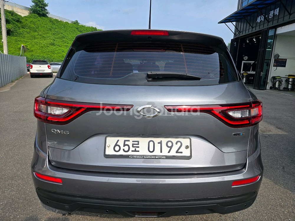 17년식 QM6 2.0 dci RE 최고급형 디젤--4