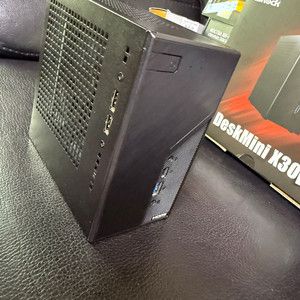 ASRock DeskMini X300 애즈락 데스크미니